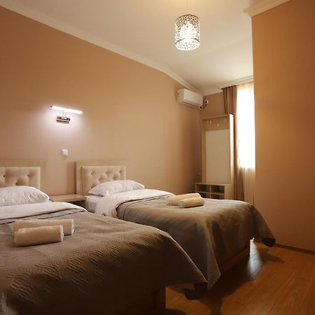 Hotel Hollywood Kutaisi Dış mekan fotoğraf