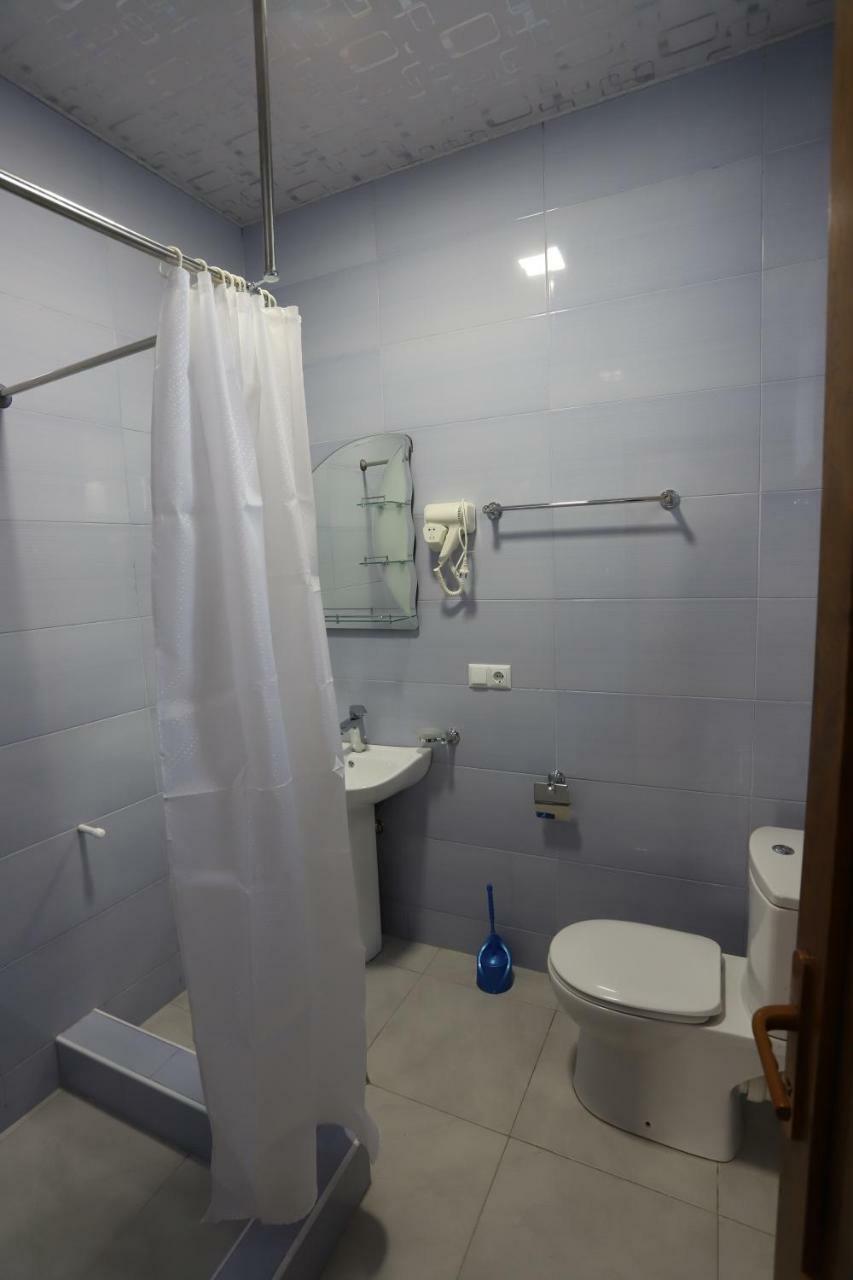 Hotel Hollywood Kutaisi Dış mekan fotoğraf