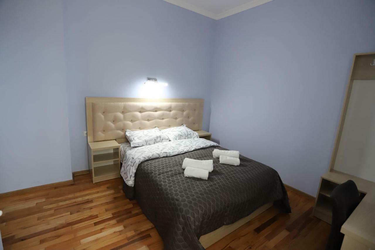 Hotel Hollywood Kutaisi Dış mekan fotoğraf
